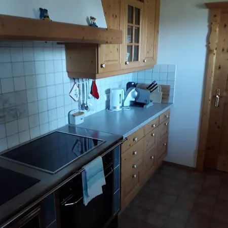 Stock Apartment *